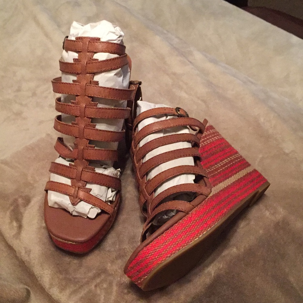 Platform Lucky Brand Sandals